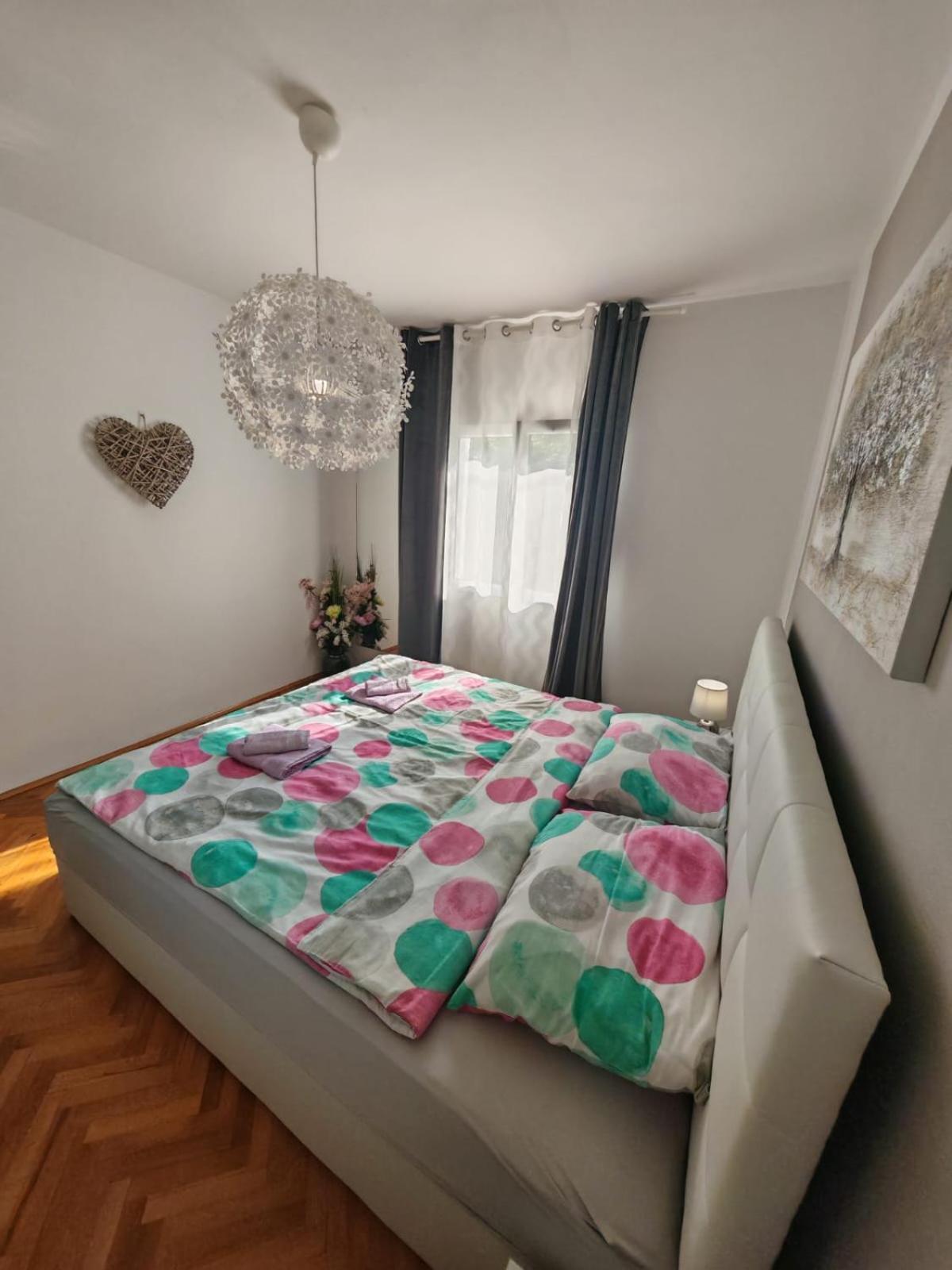 Sun House Διαμέρισμα Brzac Εξωτερικό φωτογραφία